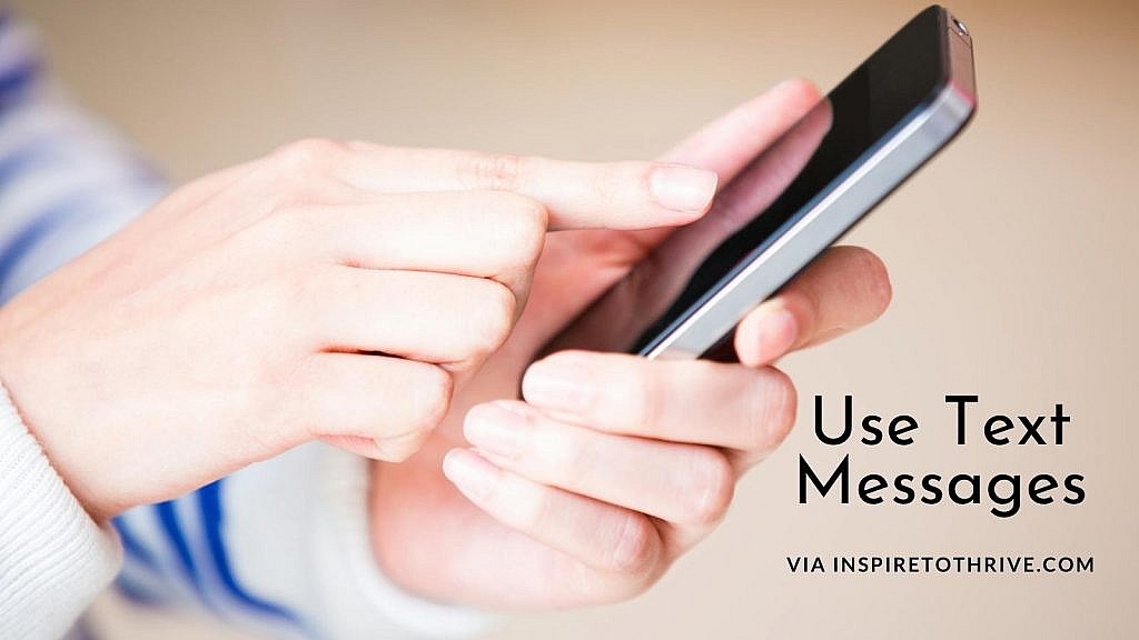 use text messages to retain customer