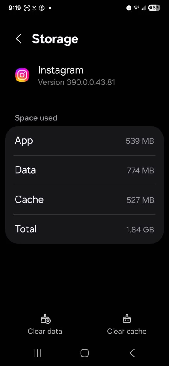 clear cache if your Instagram is down
